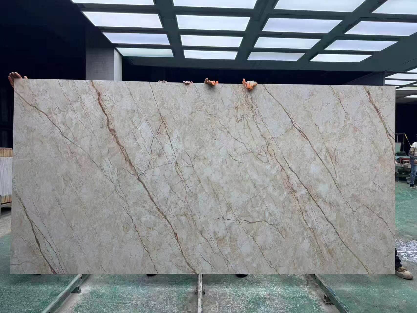 美尼斯金 3