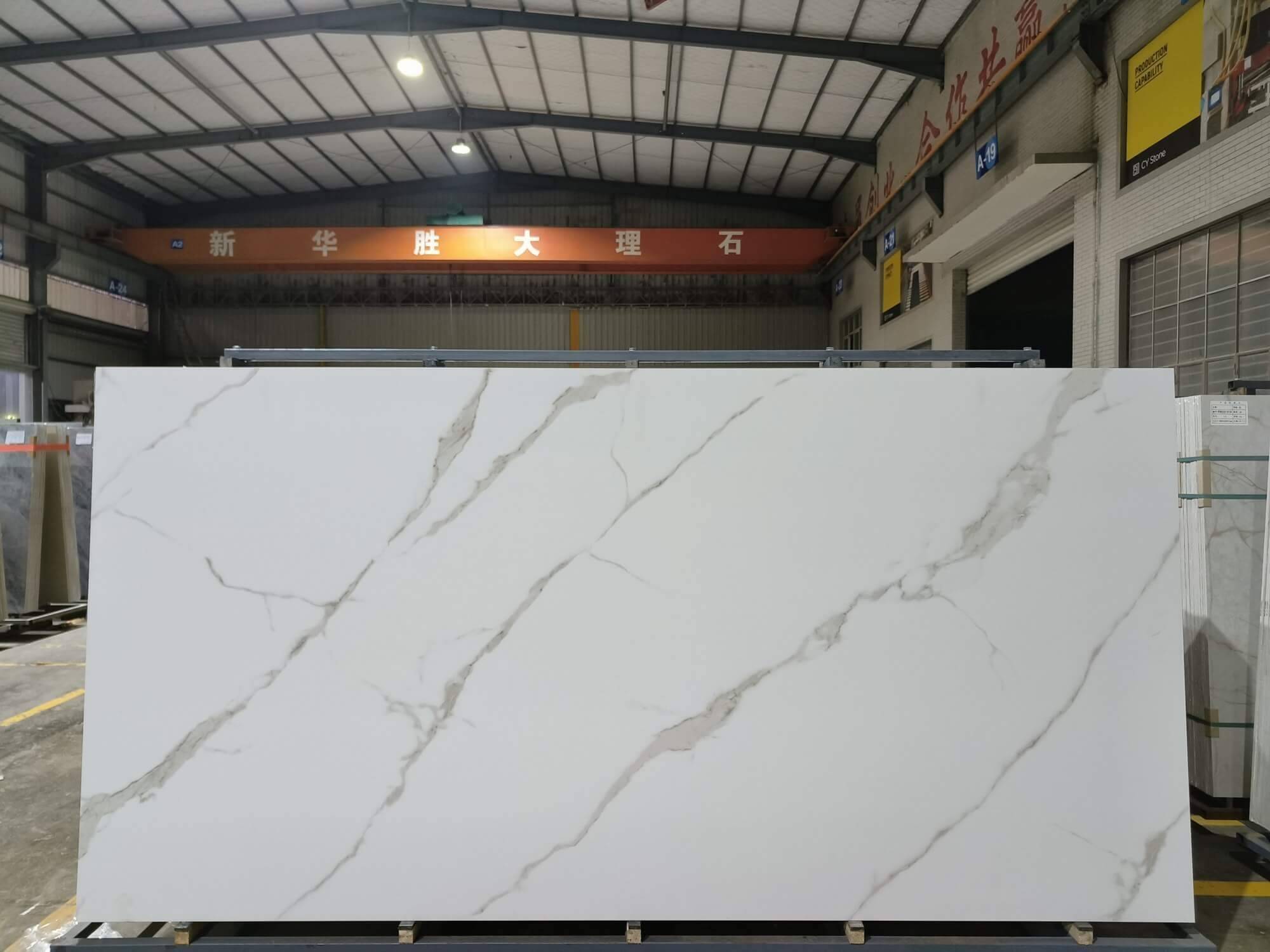 New Italian Fish Belly White — Color: White · Dimensions: 3200*1600*15 · Glossiness: Matte — 3